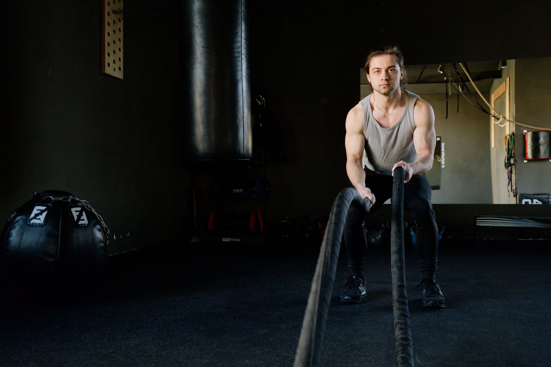 Cardio boxing workout regimen (image sourced via Pexels / Photo by Ivan)